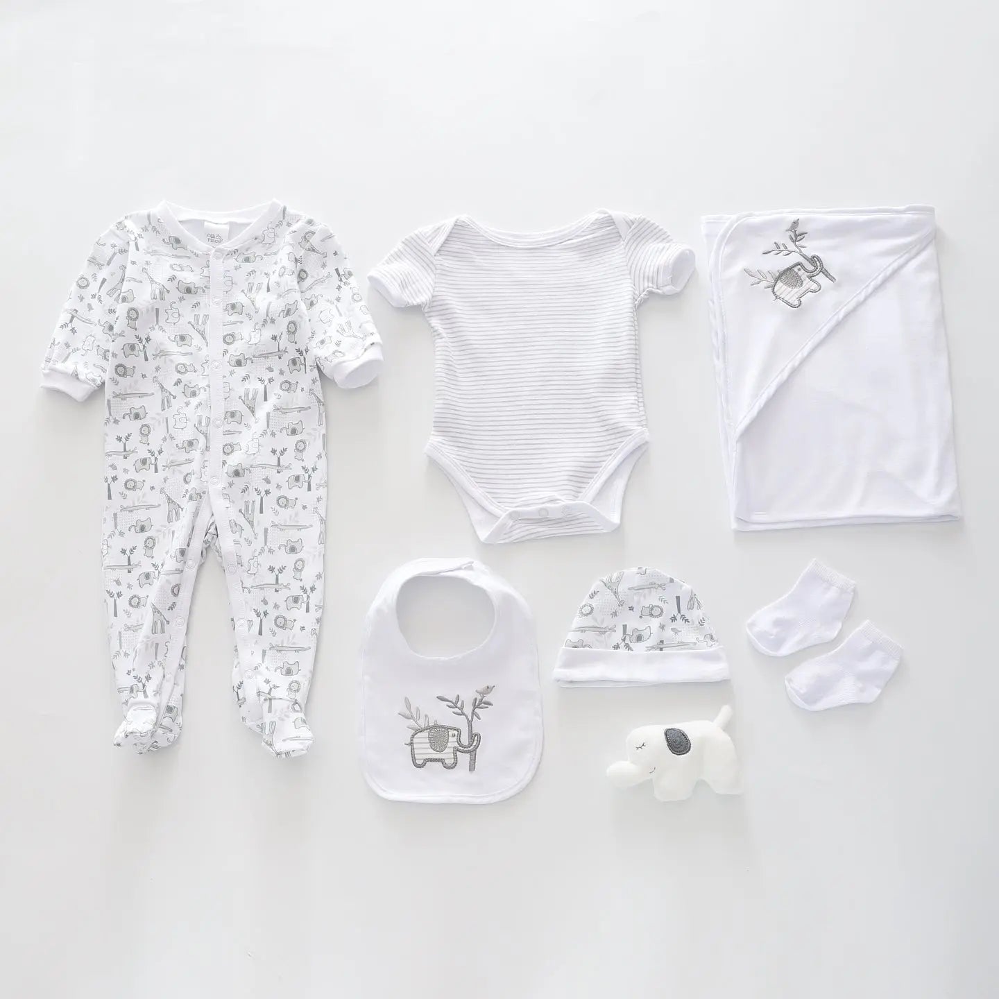 7pc cotton interlock baby gift set Cute safari animal print Ollies Place