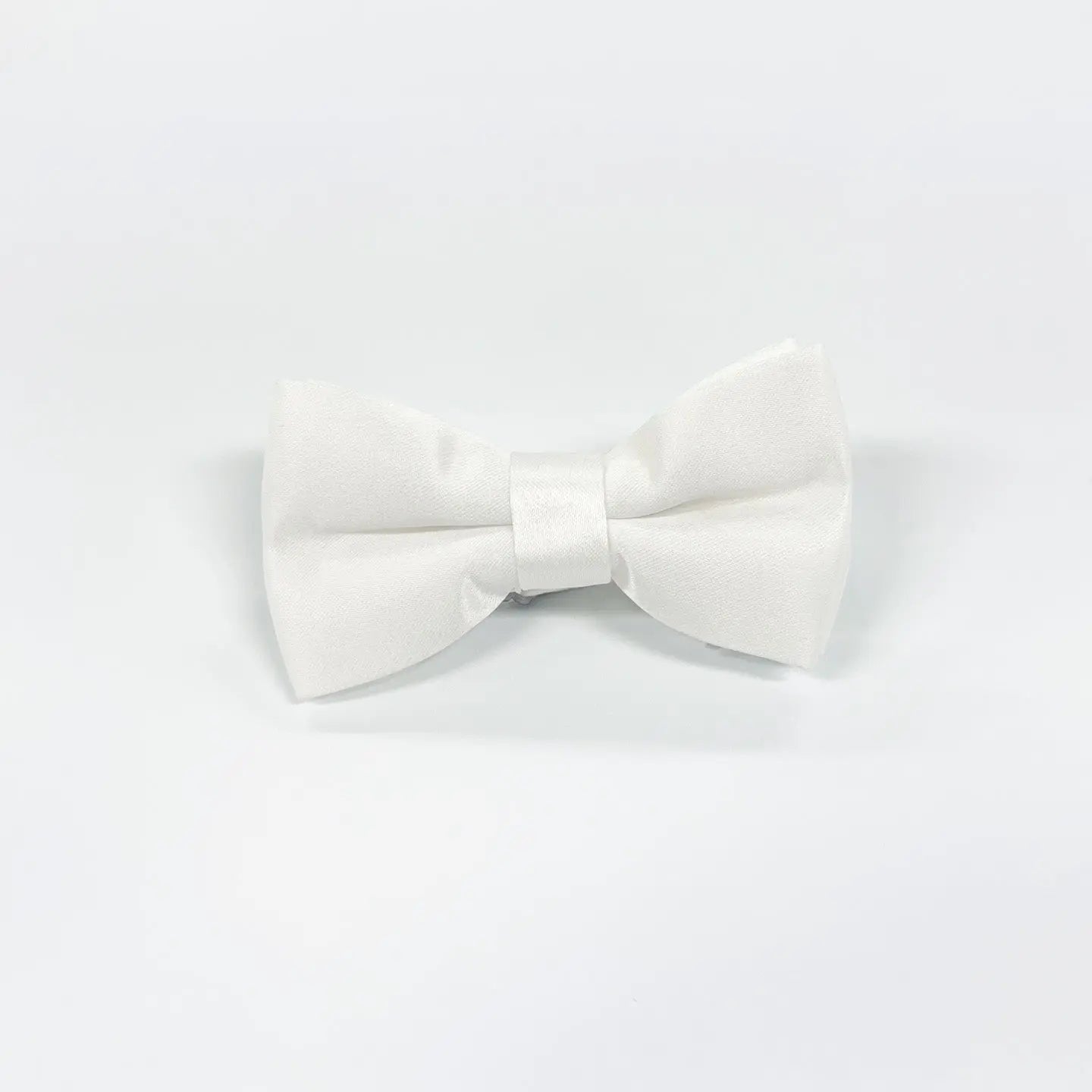 Ivory Bow Tie Ollies Place