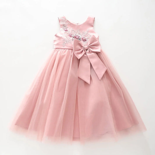 Madeline Vintage Rose Gown Ollies Place
