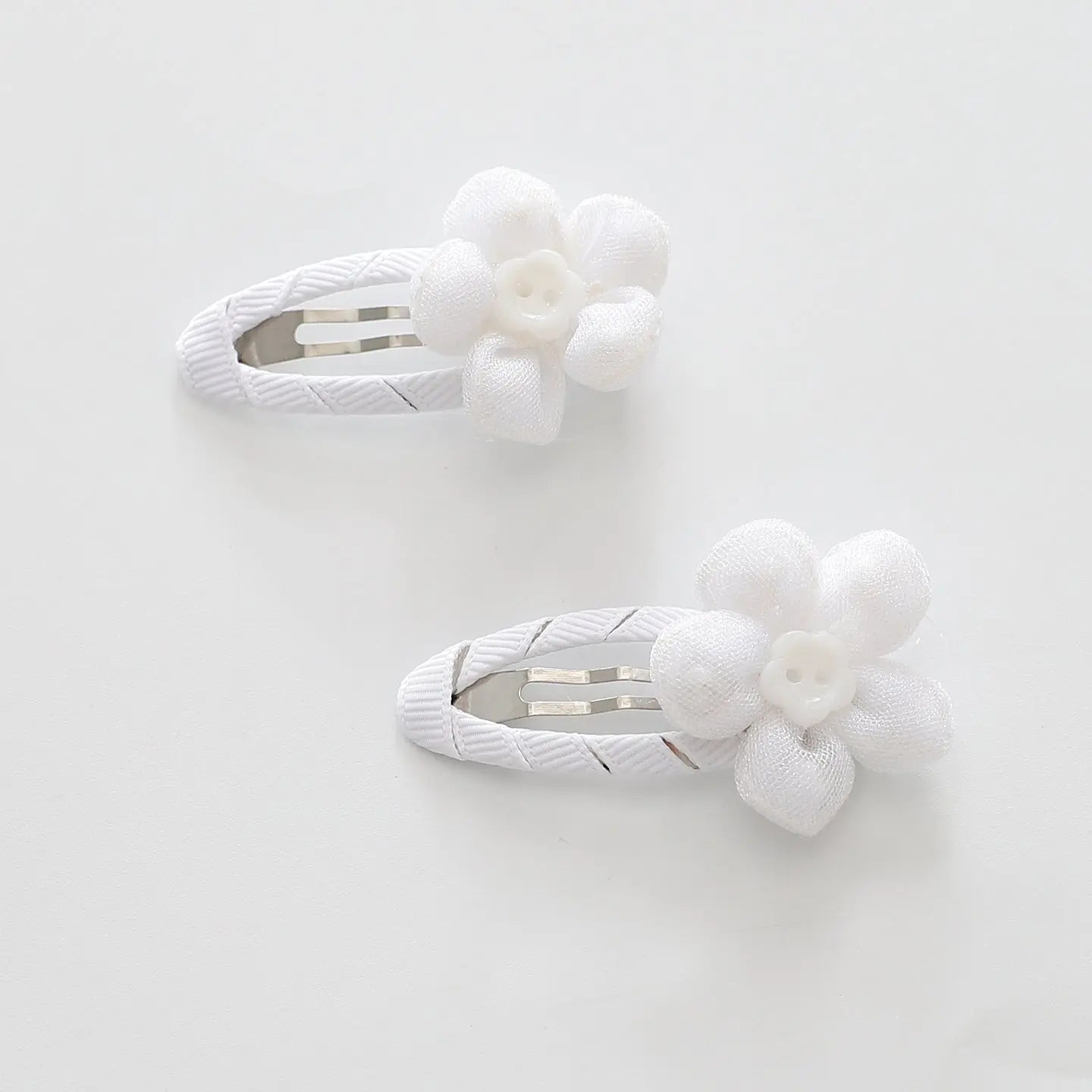 White Flower Hair Clips 2 Pack Ollies Place
